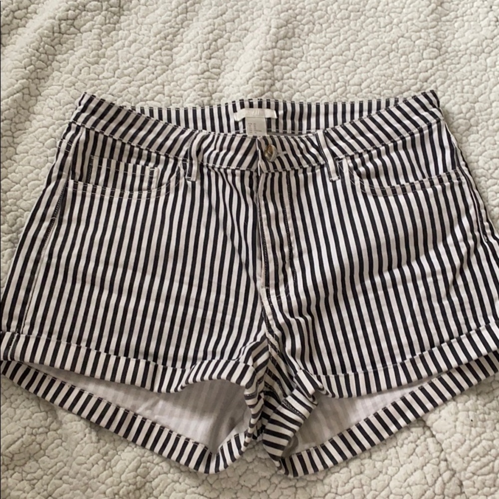 H&M shorts